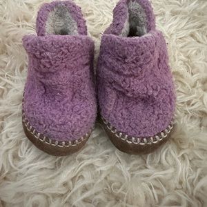 Toddler L.L Bean slippers